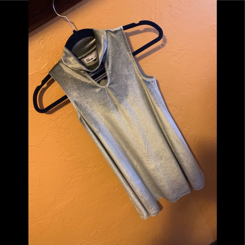 Girls velvet shift dress